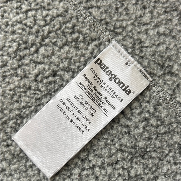 Patagonia Heathered Gray Vest - Picture 3 of 3